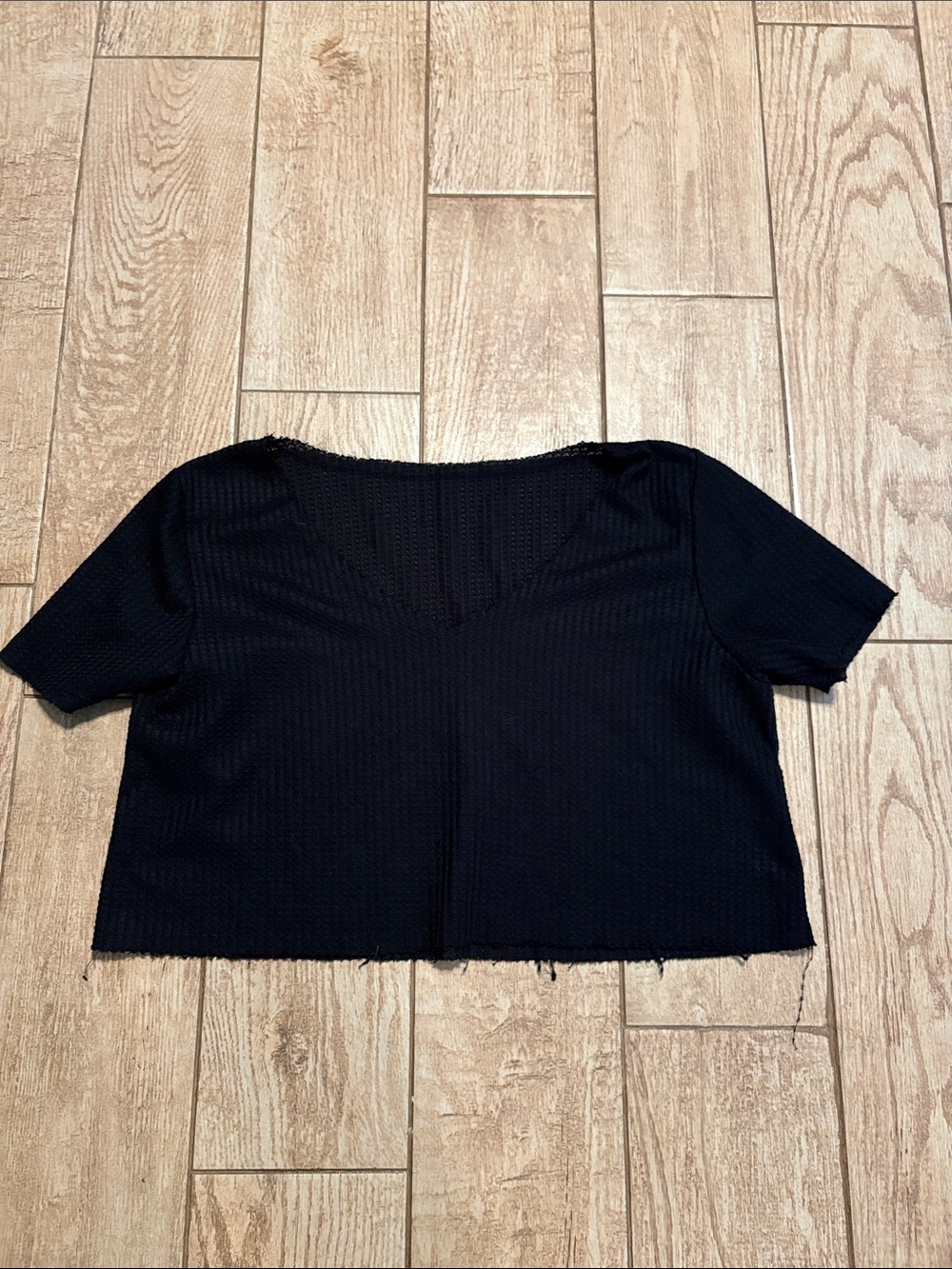 Black Women's Short Sleeve Crop Top